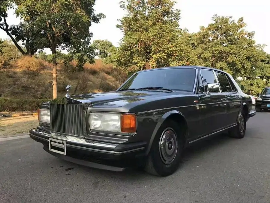 80年代经典劳斯莱斯-银刺 皇室专享座驾 每台都是独一无二